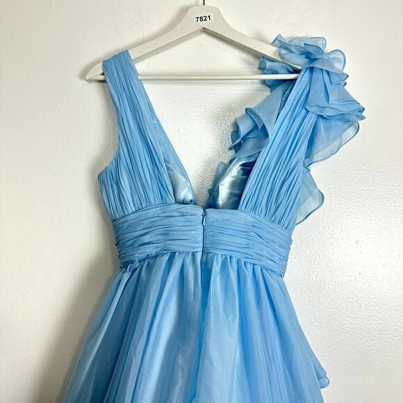MAC DUGGAL Ruffle Shoulder V-neck Chiffon Gown in Powder Blue Size US 2 - Picture 10 of 13